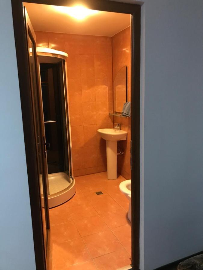 Villa Rosa Năvodari Exteriör bild